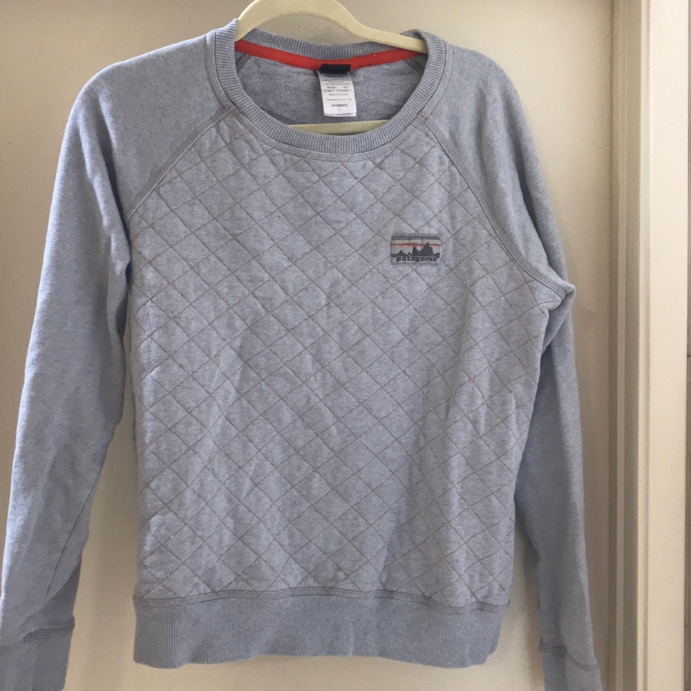 Women’s Patagonia sweater